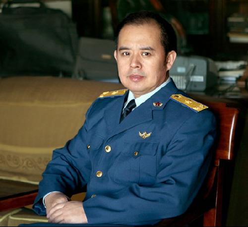 中國鷹派代表人物之一的喬良為武統台灣降溫，稱美國不會對台灣戰爭袖手旁觀。 圖：翻攝自中美印象網
