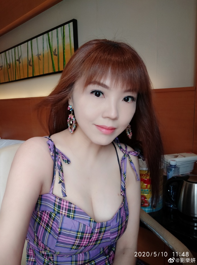 劉樂妍上新照片為新戲宣傳 圖:擷取自微博