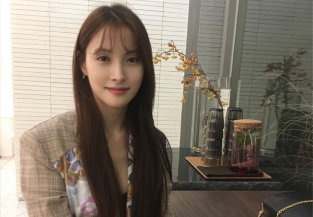 前知名女團KARA隊長朴奎利承認曾與新冠肺炎確診者上同家夜店熱舞，篩檢結果為陰性。 圖 : 翻攝自奎利 IG