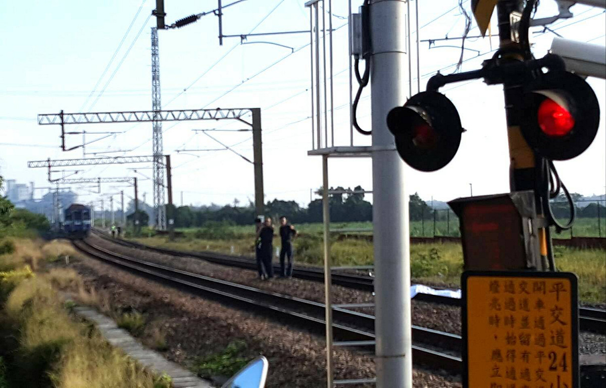 台鐵自強號列車下午4點57分撞到路人，目前已排除事故。（示意圖）   圖：台鐵／提供