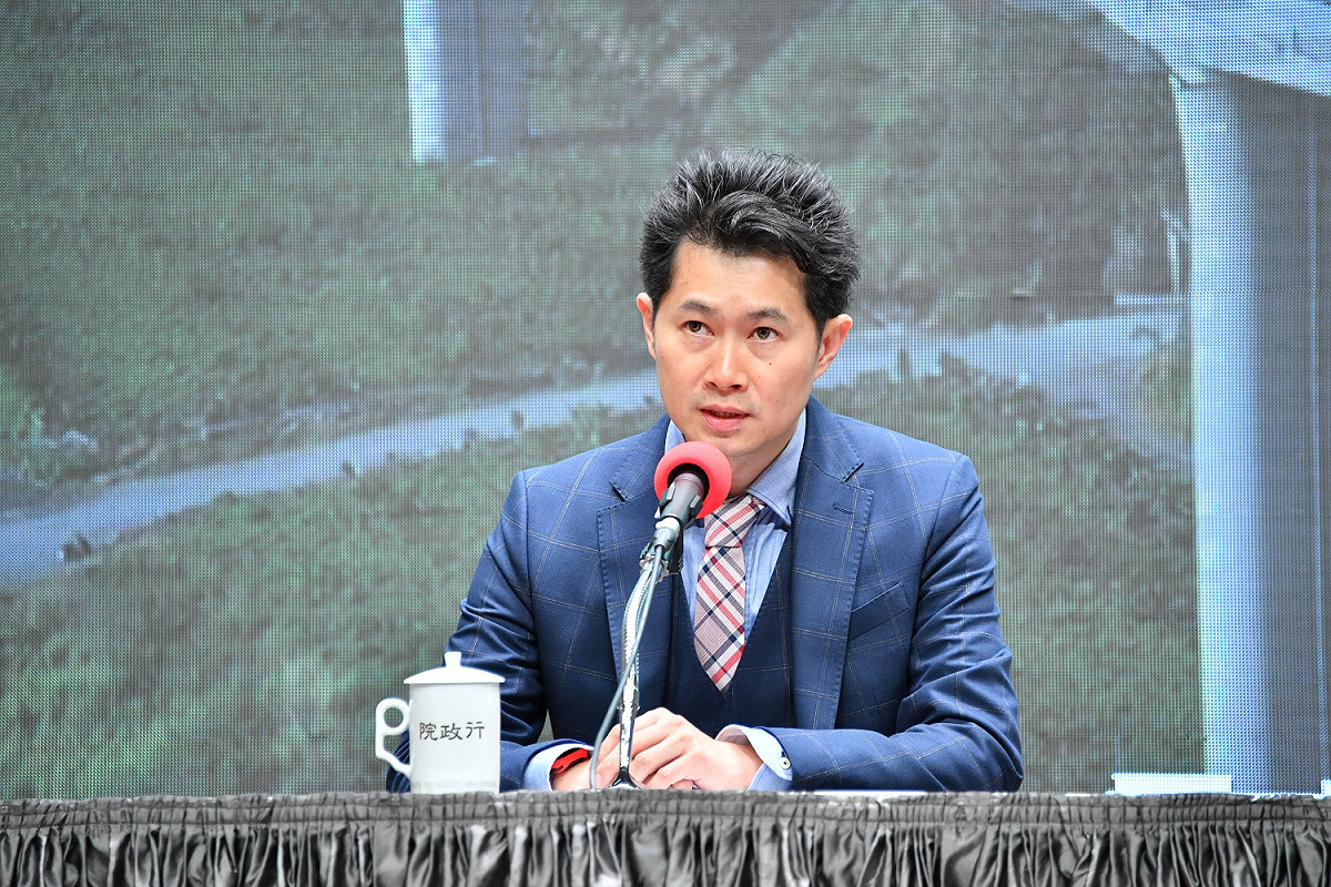 行政院簡任秘書丁怡銘接任行政院發言人。 圖：行政院提供