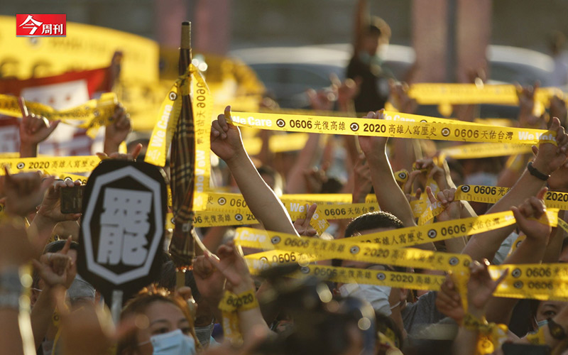 WeCare高雄」發起人尹立對投票結果不敢太樂觀，「據民調，支持罷免的市民約6成，以投票率4成計算，同意票6成才54萬多票，還不到門檻。 圖：霸韓團體Wecare提供
