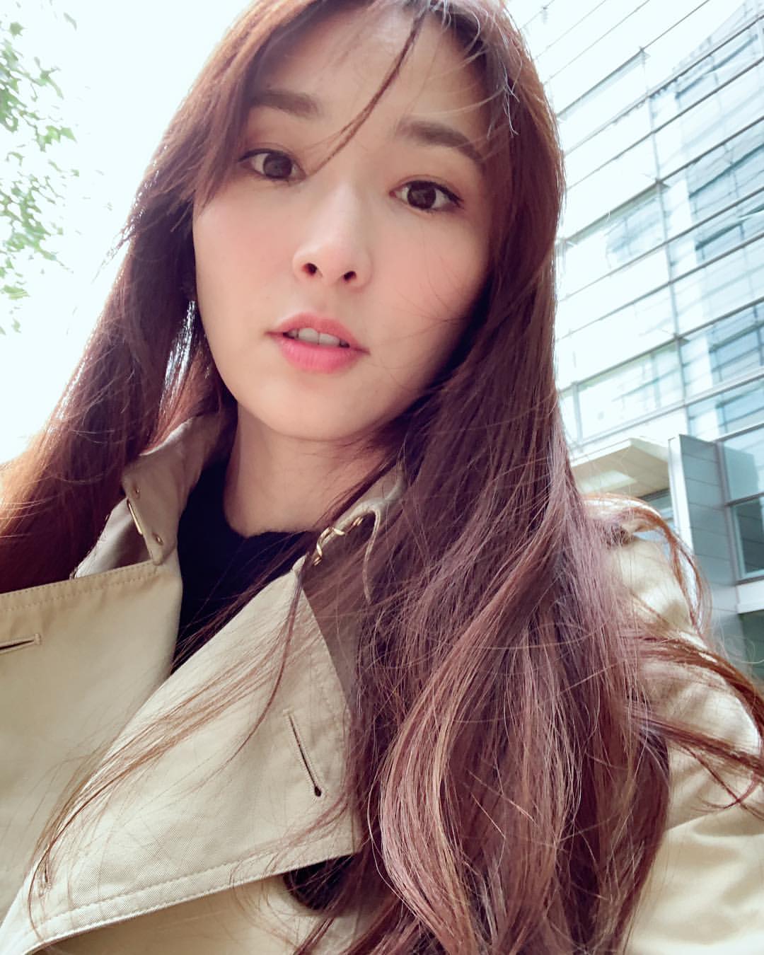 41歲女星吳佩慈與中國富商男友紀曉波生下2對兒女，至今未登記結婚。 圖 : 翻攝自吳佩慈IG