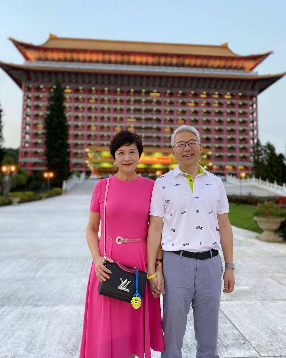 崔佩儀與韓籍老公Sam遭週刊踢爆婚姻亮紅燈。 圖：翻攝自崔佩儀臉書