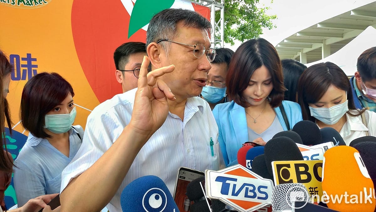 台北市長柯文哲下午接受媒體聯訪。 圖：陳佩君／攝