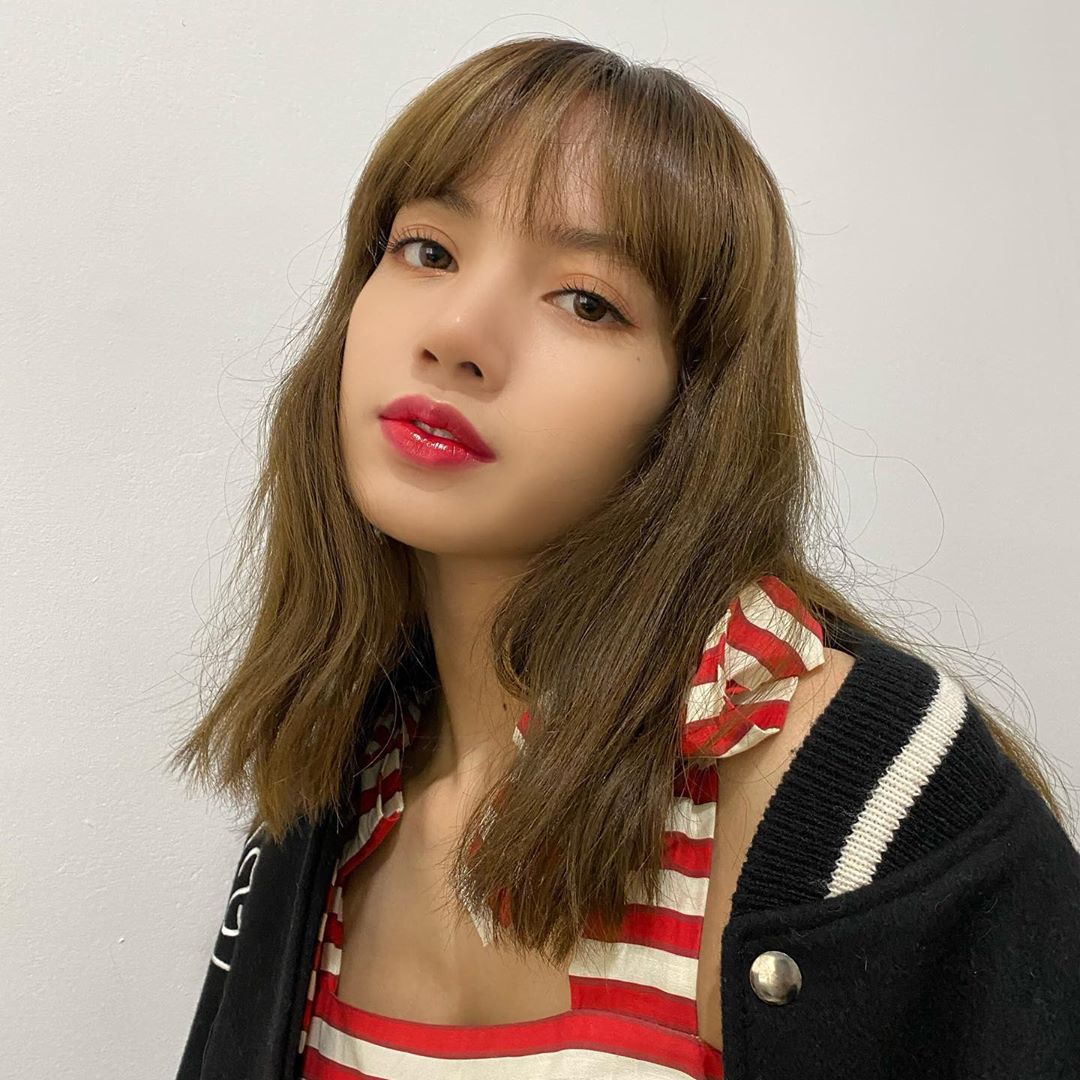 韓國女團BLACKPINK泰籍成員Lisa今(2)日傳出遭前經紀人詐騙上千萬元的消息。 圖 : 翻攝自Lisa IG