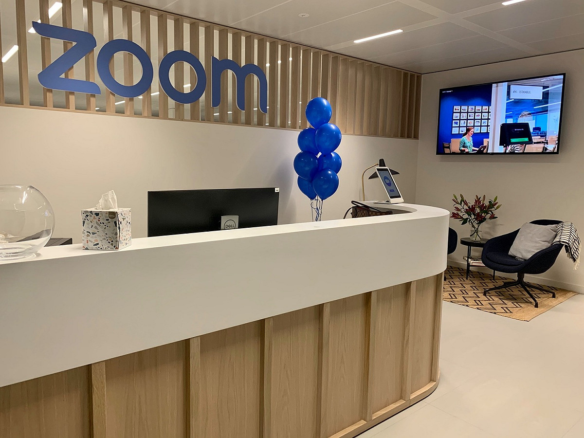 視訊軟體Zoom宣布，將不再向中國用戶直接販售產品。 圖：截取自Zoom臉書