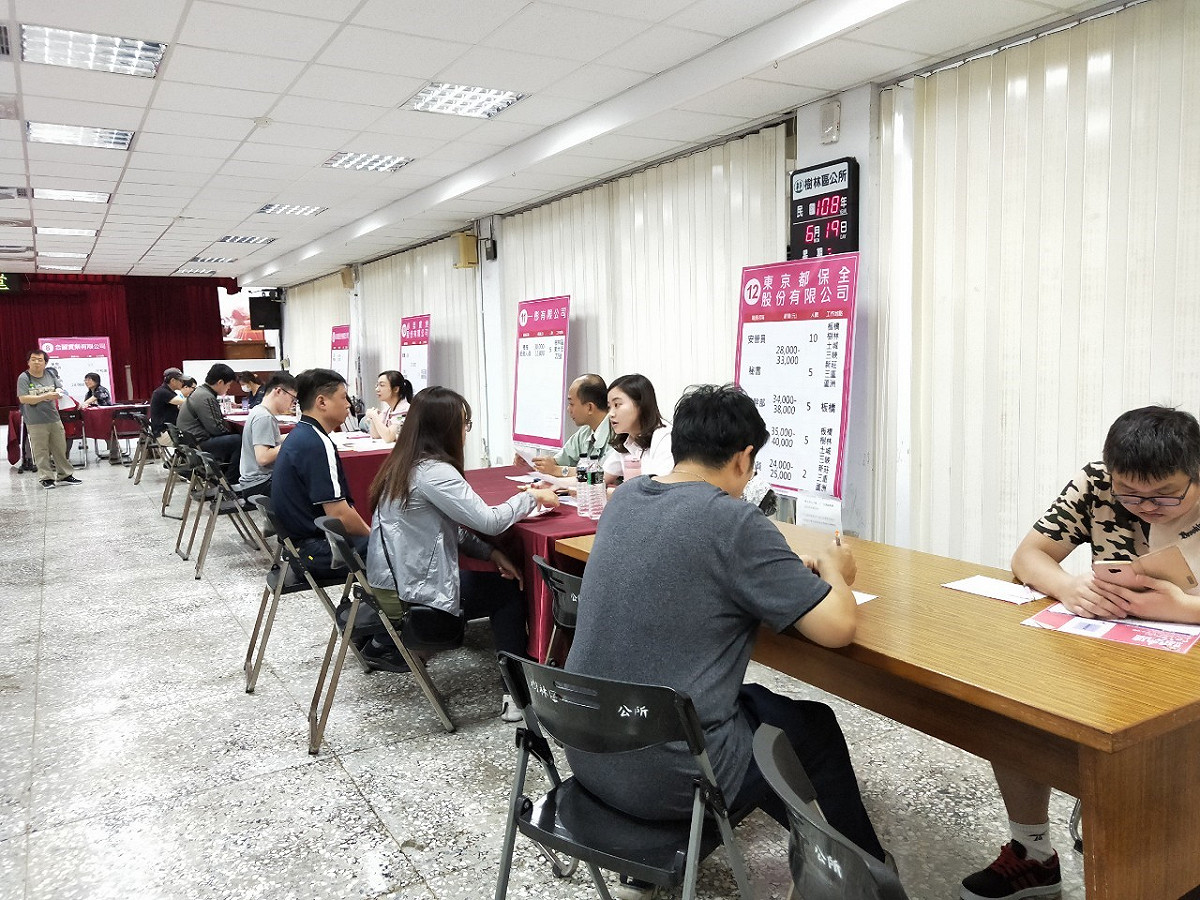 新北府在疫情趨緩後要舉辦百場徵才活動，從6月12日樹林場起跑。 圖：新北市勞工局提供