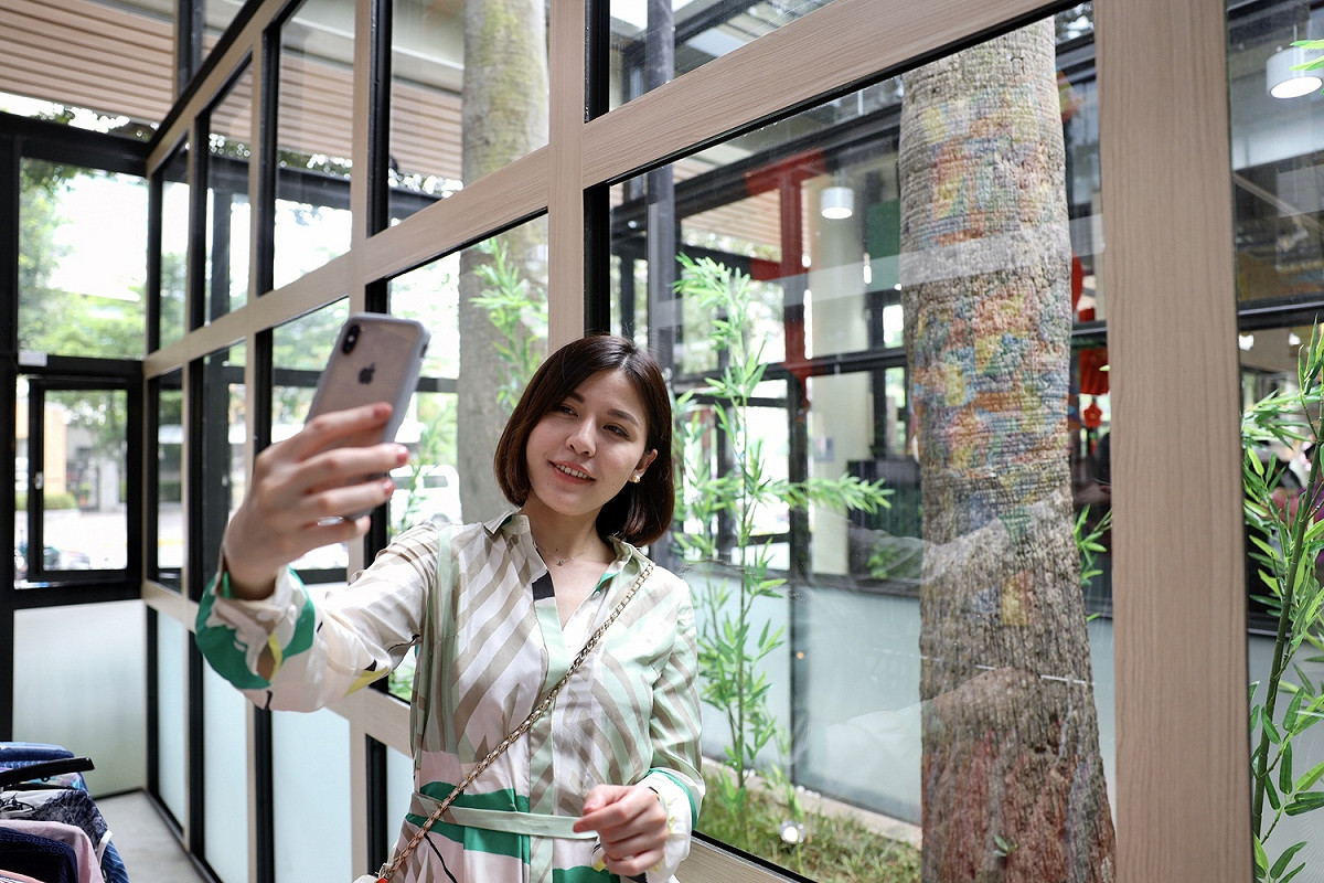 新任副發言人戴湘儀從新聞界轉換跑道，挑戰社群影音拍攝 圖：新北市政府新聞局／提供
