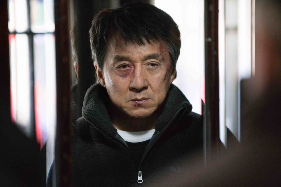 港星成龍在大銀幕扮演硬漢英雄，但銀幕下因親中態度飽受批評。 圖：翻攝自成龍臉書