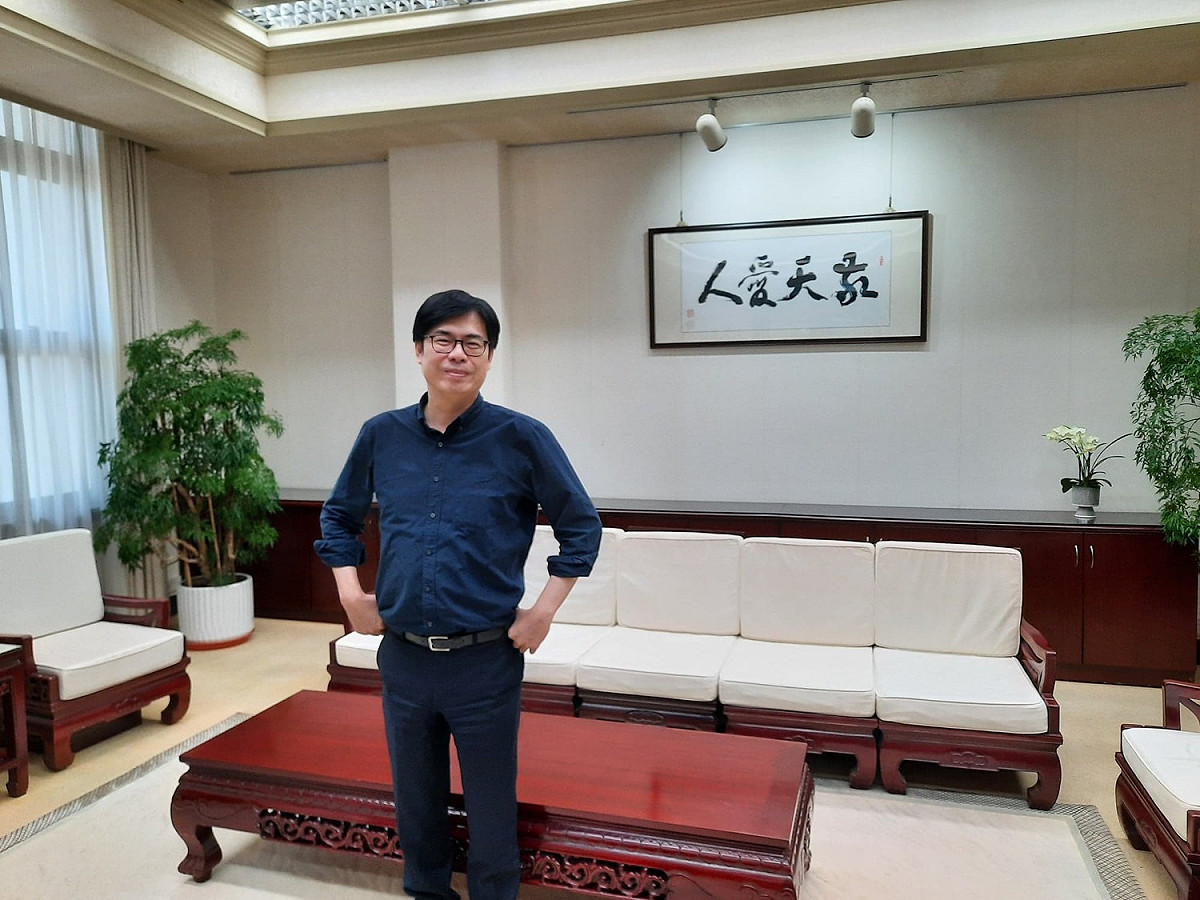 陳其邁在本周四辭去行政院副院長職務，將投入高雄市長補選。 圖:陳佩君/攝