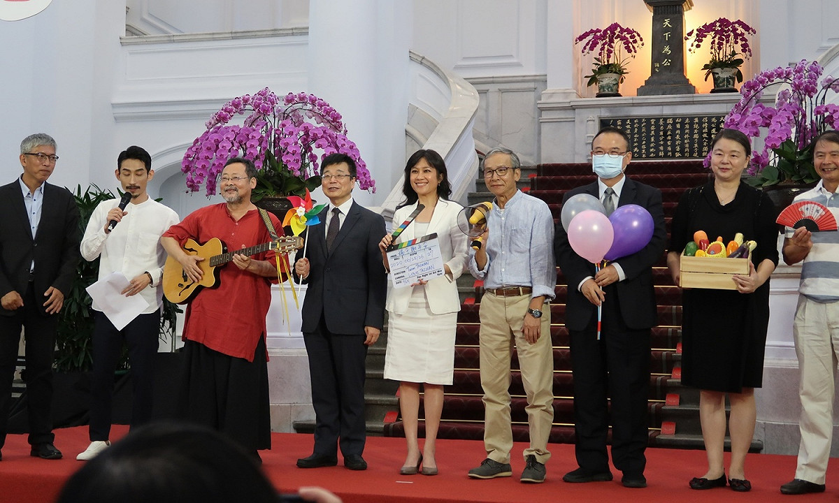 文化總會17日在總統府前舉行記者會 圖：林朝億/攝