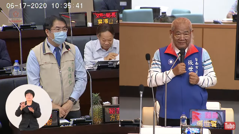 議員張世賢質詢時，竟當場學野貓叫聲，市長黃偉哲則淡定回應。 圖：翻攝自台南市議會youtube頻道