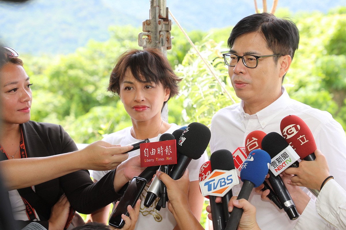 陳其邁今在六龜跑行程。 圖：陳其邁競選團隊/提供
