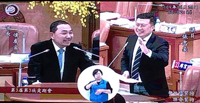 張志豪質詢侯友宜。 圖：王峻昌／攝