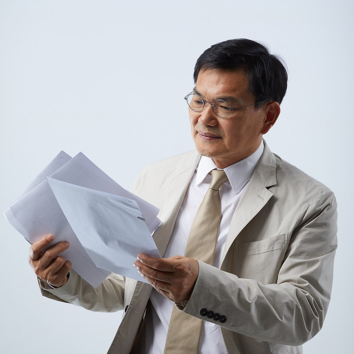 吳益政將代表民眾黨投入高雄市長補選。 圖：翻攝自吳益政臉書