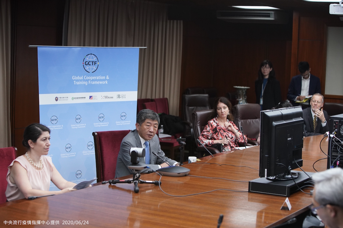 為及早因應第二波疫情威脅，我國與美、日、澳三國今(24)日在「全球合作暨訓練架構(GCTF)」合作模式下，舉辦「新型冠狀病毒：防範第二波疫情」線上工作坊。 圖：中央流行疫情指揮中心／提供