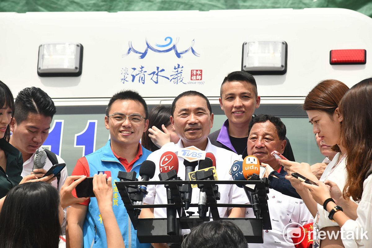 面對端午連假，為避免各景點出現塞車情況，侯友宜表示已要求各區加強疏導交通，彈性管控。 圖：林昀真／攝