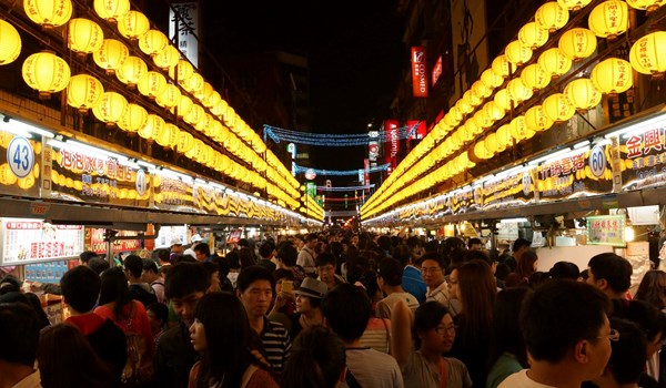 基隆廟口夜市為本次全台22處環保示範夜市之一。 圖：取自基隆市政府旅遊網