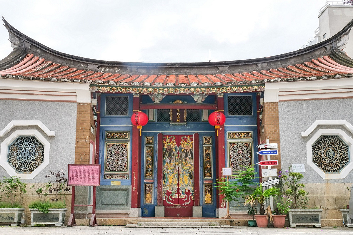 台南作為廟宇眾多的「眾神之都」，觀旅局推出線上廟宇導覽網，希望讓遊客以廟宇旅行的方式出發，多一種探索台南的方式。圖為陳德聚堂。 圖：台南市觀旅局／提供