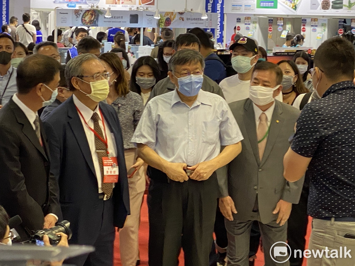 台北市長柯文哲逛3C展。 圖：周煊惠 ／攝