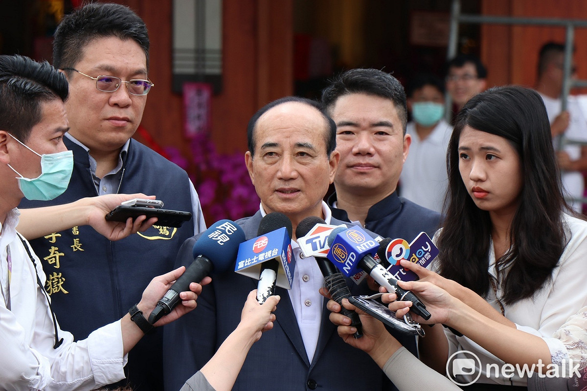 前立法院長王金平今(24)日前往土城順聖宮參拜。 圖：謝孟華/攝(資料照片)