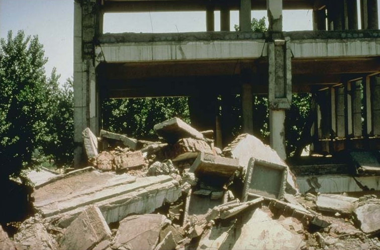 唐山大地震對建築的破壞 圖:擷取自WIKI