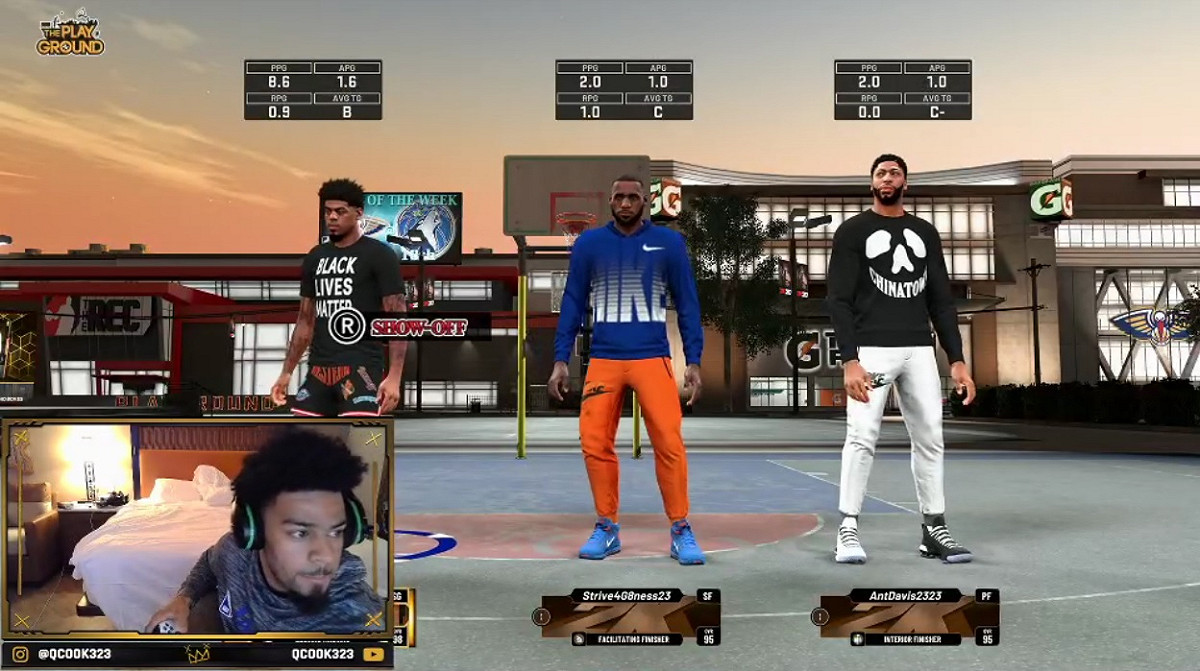 Quinn Cook、LeBron James、Anthony Davis三人合體遊戲實況，結果《NBA 2K20》撐不住三人超強人氣。 圖：翻攝自Twitch