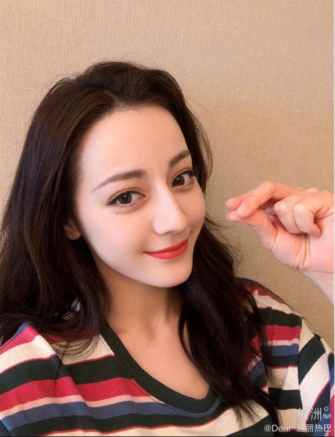 《你是我的榮耀》網瘋傳楊洋、迪麗熱巴演出。 圖：翻攝自迪麗熱巴微博