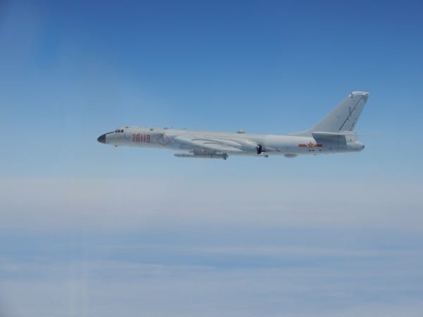 傳中共戰機又闖入我國西南空域，國軍疑升空監控。 圖：翻攝自國防部（資料照）