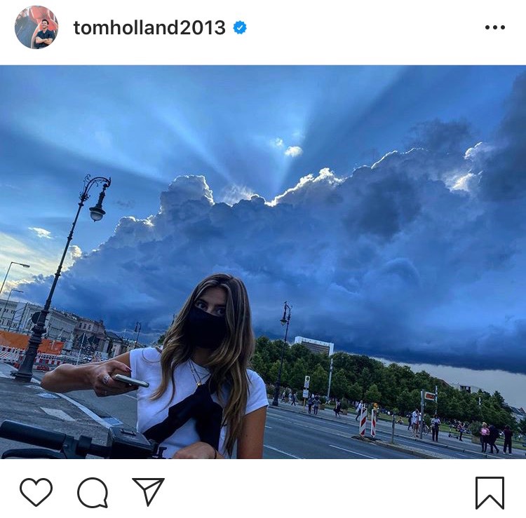 向來低調的湯姆霍蘭德，竟主動PO出女友獨照。 圖：翻攝自湯姆霍蘭德IG