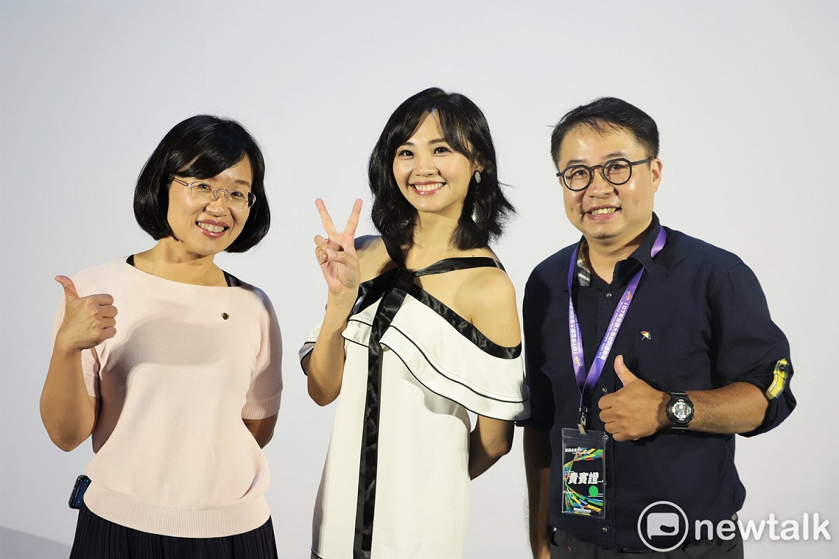 立委蘇巧慧（左起）、安娜李、余錦亮共同暢談台灣電競產官合作成果。 圖：簡育詮攝