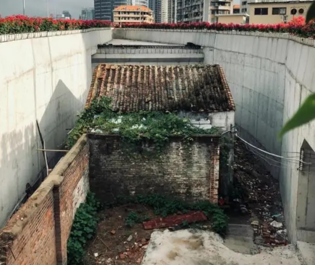 廣州海珠湧大橋為了「釘子戶」特地繞道而建。 圖:翻攝自《觀察者網》