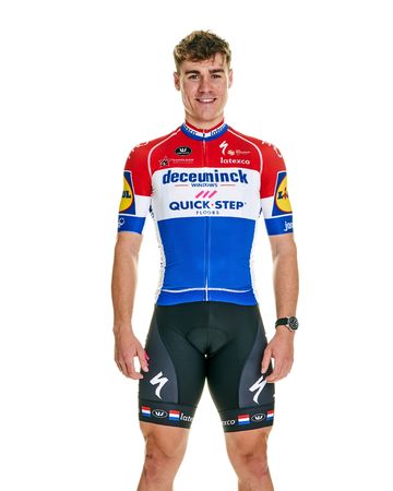 自行車好手雅各布森 Fabio Jakobsen。 圖 : 翻攝自推特