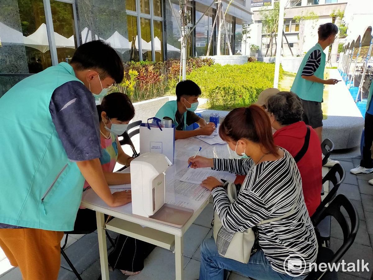 民眾申請住宅租金補貼相當踴躍，桃市開放受理3天已有近3千戶申請。