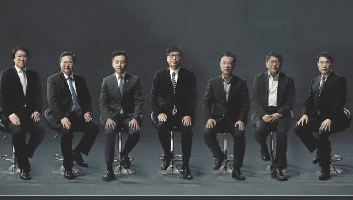 民進黨6位執政縣市長拍片力挺陳其邁(中)。 圖：翻攝民進黨宣傳影片