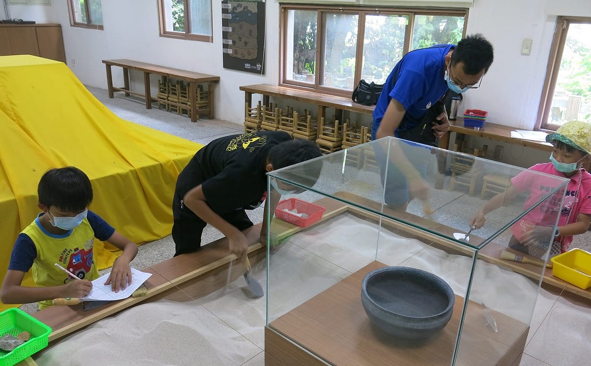 來牛罵頭遺址文化園區體驗考古挖掘的樂趣。 圖:台中市政府文化局/提供
