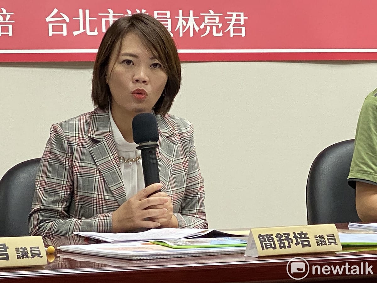民進黨發言人、台北市議員簡舒培。 圖：周煊惠／攝 (資料照片)