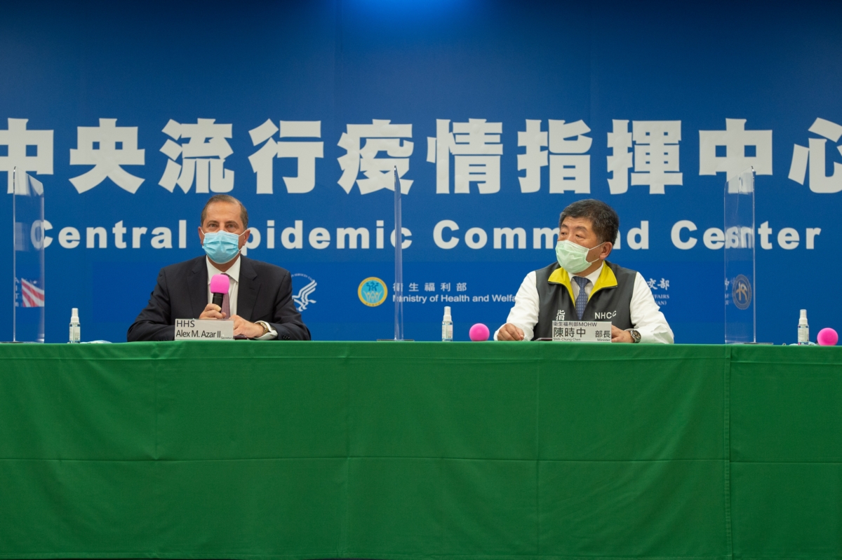 美國衛生部長阿扎爾表示，中國阻擾台灣參與世界衛生組織，對全球公共衛生領域有不良影響。 圖：中央流行疫情指揮中心/提供