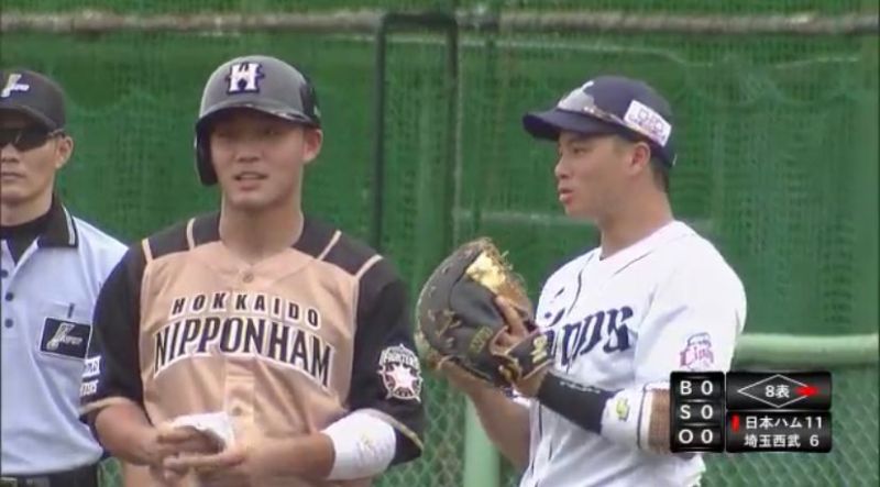 日職火腿隊王柏融（左）與吳念庭。 圖／取自GAORA Sports