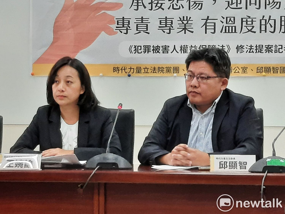 王婉諭、邱顯智將參選決策委員。 圖:陳佩君/攝