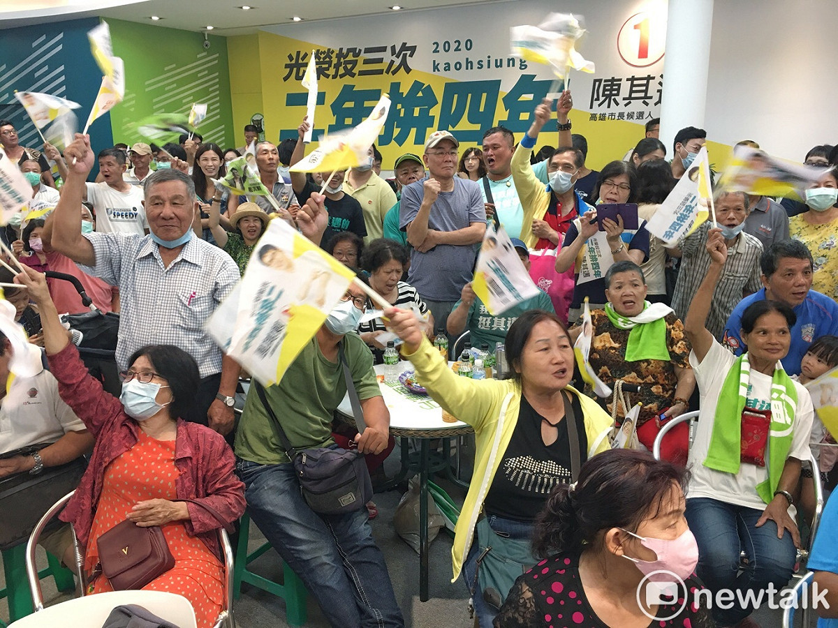 高雄市長補選，粗估投票率不到五成。 圖：張良一/攝