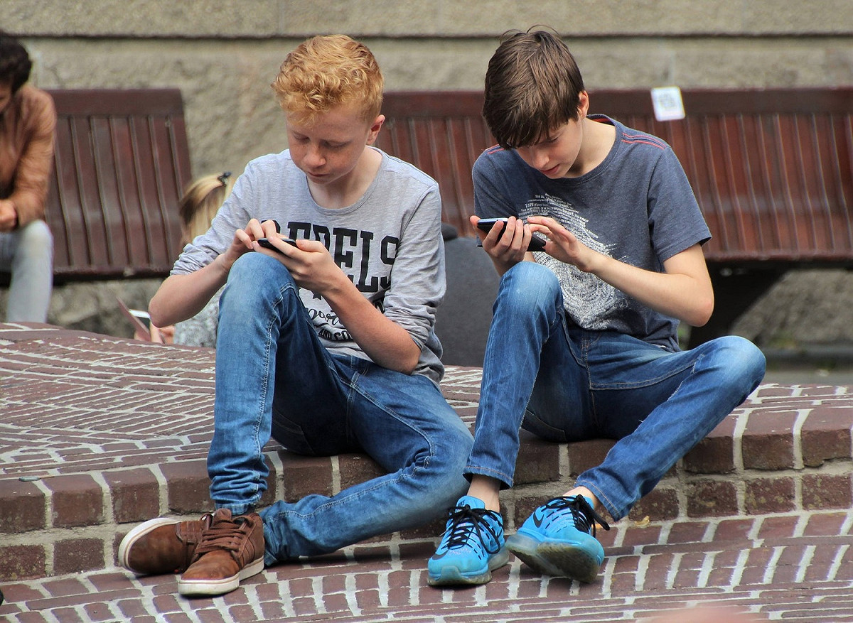 對許多青少年來說手機遊戲是抒壓的管道之一 圖：Pixabay