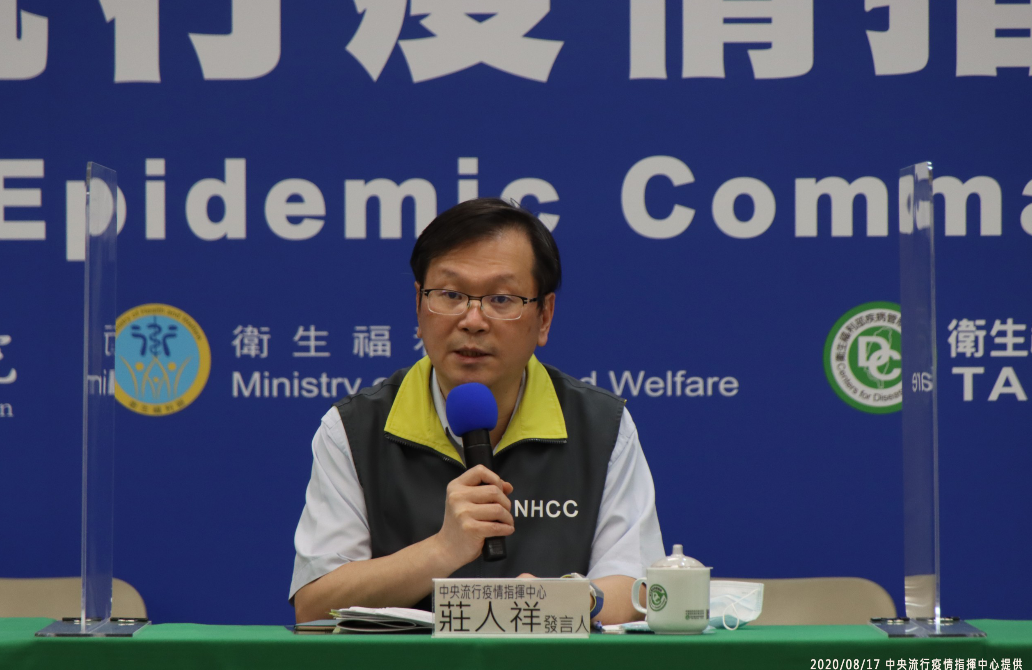 日前傳出新冠病毒出現變異，傳染力恐增10倍。中央流行疫情指揮中心發言人莊人祥表示，說法有些誇大。 圖：中央流行疫情指揮中心/提供