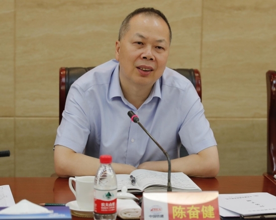 中國國企龍頭「中國鐵道建築集團」董事長陳奮健，當地時間17日晚間墜樓身亡，死因引起揣測。 圖：翻攝自中國鐵道建築集團