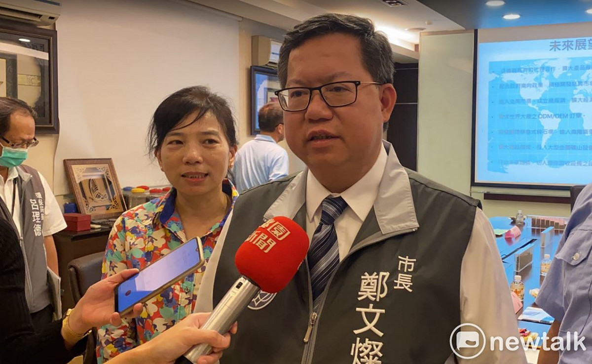 鄭文燦認為，針對無症狀感染全國應採一致政策，中央釐清彰化衛生局作法是必要的。 圖：林昀真／攝