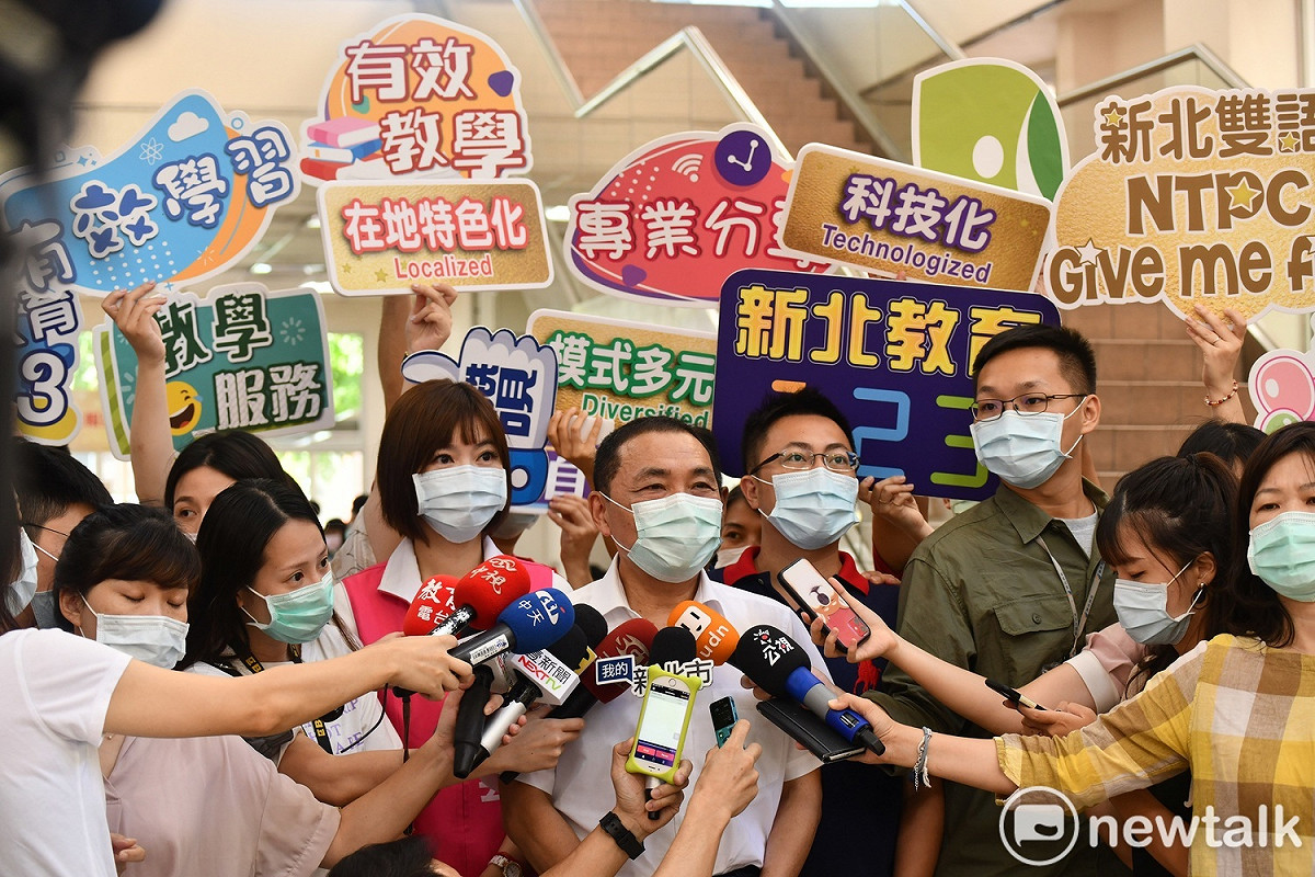 侯友宜認為中央應該聽進地方聲音，調整步伐、解決問題，才能齊心防疫。 圖：林昀真／攝