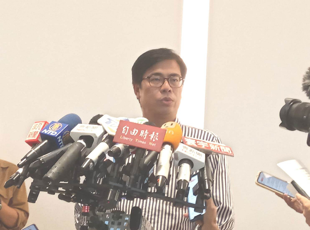 陳其邁今天下午在競選總部公佈29位市府小內閣名單。 圖：孫家銘攝