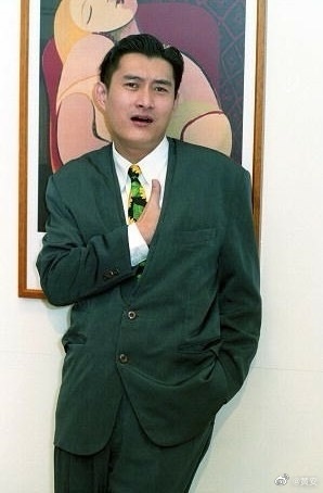遲遲不放棄台灣國籍的黃安 圖:擷取自微博