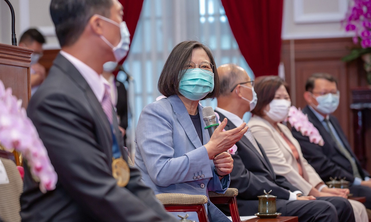 總統蔡英文接見2020年模範勞工代表 圖：總統府提供